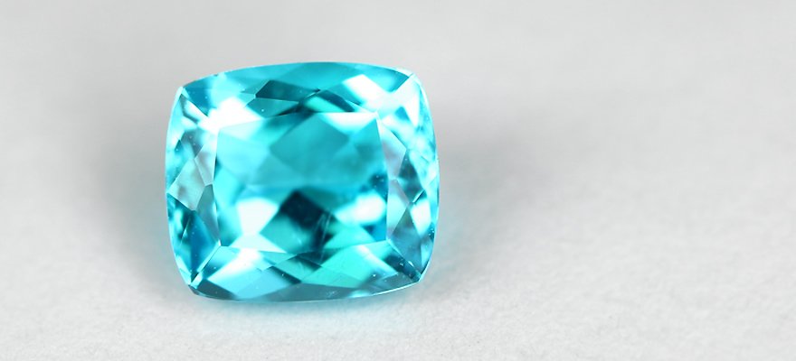 ブラジル・バターリャ鉱山産パライバトルマリン 0.64ct【品質保証書