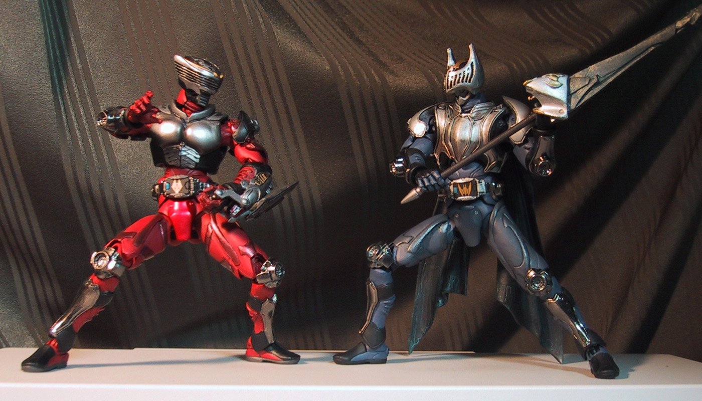 S.I.C 龍騎とナイト王蛇セット 水曜日:S.I.C. VOL.24 仮面ライダーナイト＆