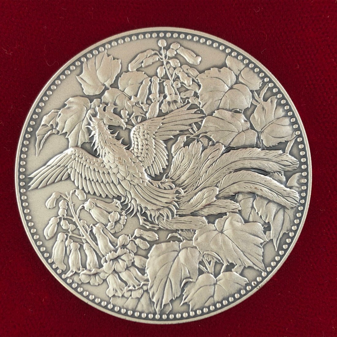 楽天市場】500円白銅貨幣発行記念メダル 1982年（純銀製） 銀メダル