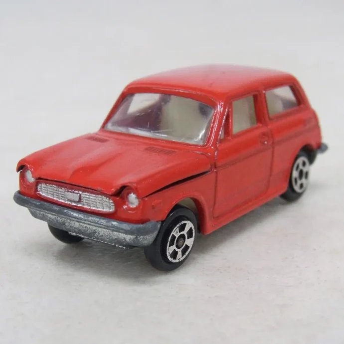 トミカ／【香港tomica】ホンダNⅢ360／レッド／本田技研 ミニカー