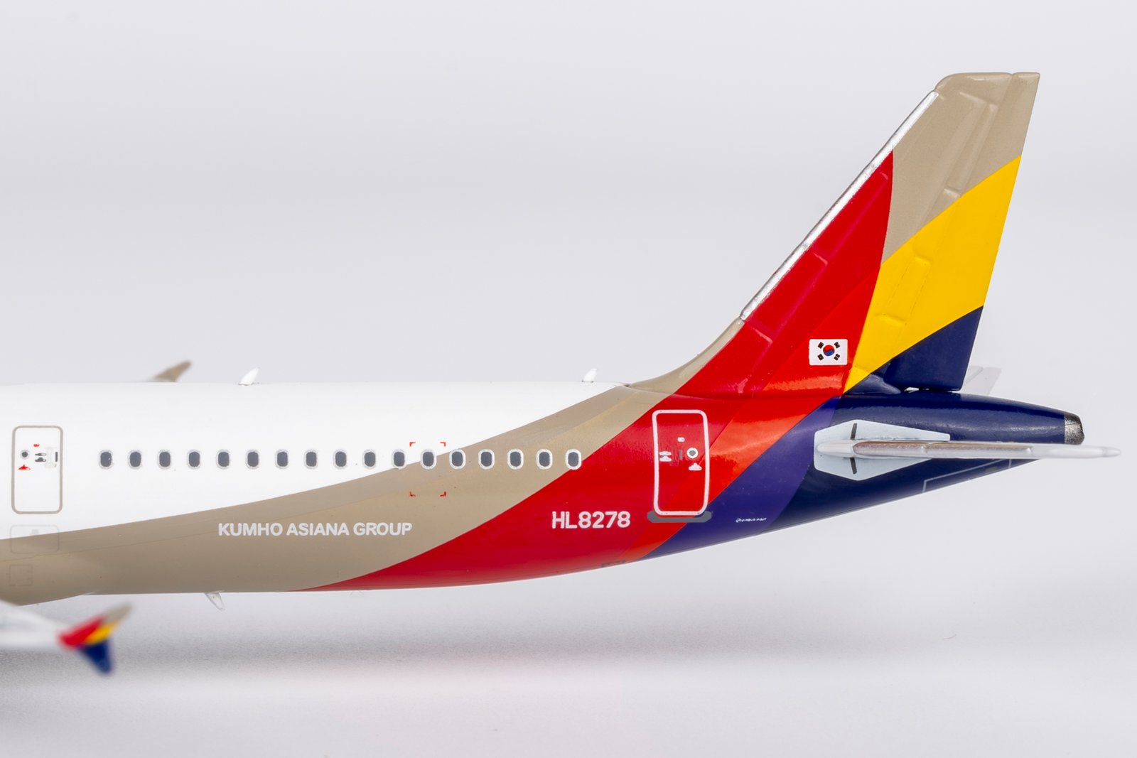 ScaleModelStore.com :: NG Models 1:400 - 13124 - Asiana Airlines