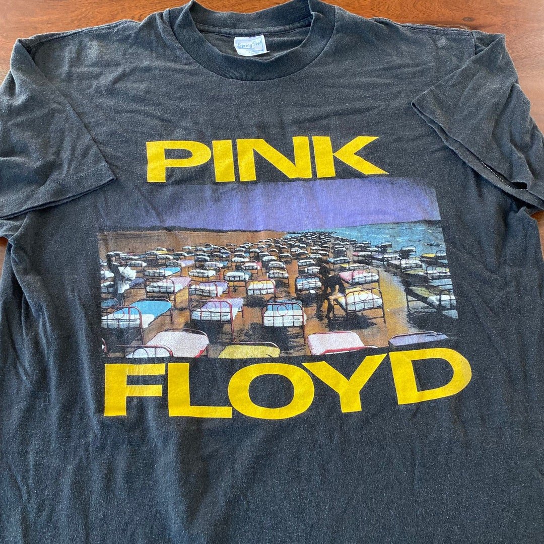 Vintage 1987 Pink Floyd World Tour T-shirt - Etsy Canada