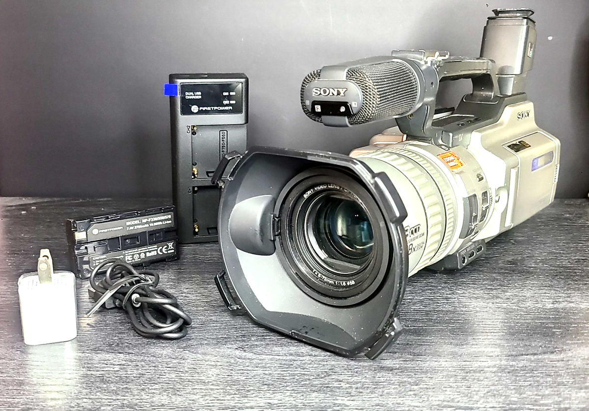 SONY DCR-VX2000 未確認ジャンク品 SONY DCR-VX2000 未確認ジャンク品