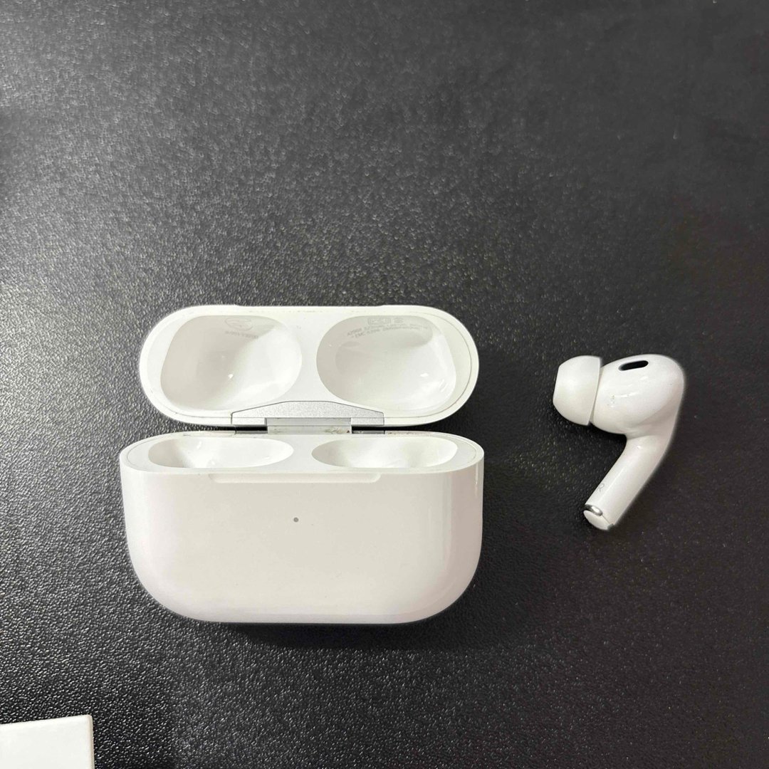 AirPods Pro 第2世代 usb c 右耳 ケース のみ 【公式通販】