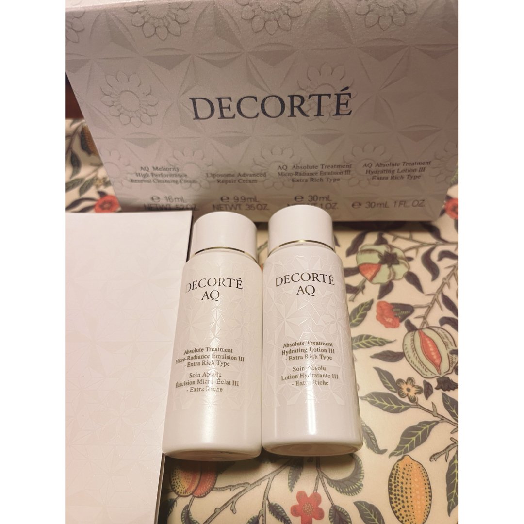 新品未使用】DECORTE AQ エクストラリッチ化粧水乳液セット 【公式通販】