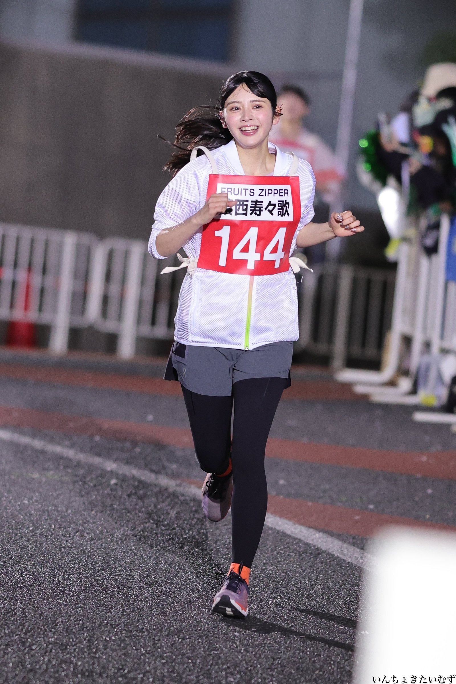 FRUITS ZIPPER OSHI API UNIFORM 鎮西寿々歌 未使用 鎮西寿々歌 FRUITS