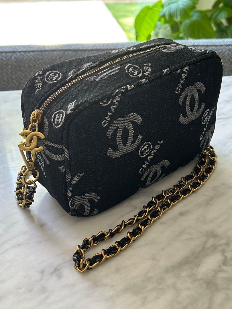CHANEL ショルダーバッグ デニム 2wayブラック CHANEL ショルダーバッグ デニム 2wayブラック Chanel デニム