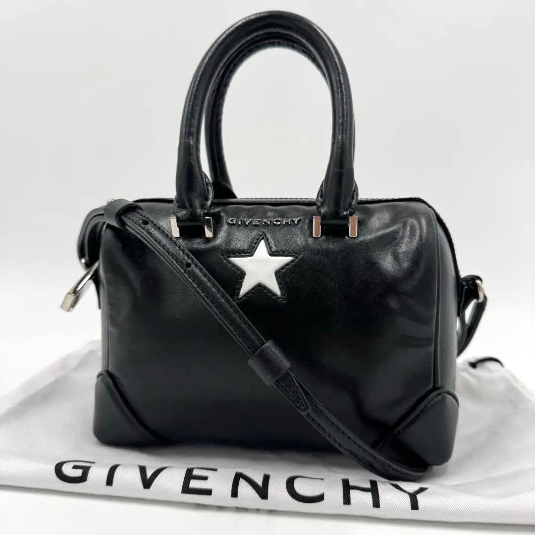 GIVENCHY スター 星 レザー ショルダーバッグ ハンドバッグ ブラック