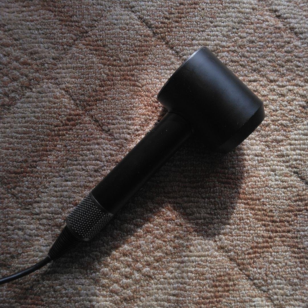 動作良好　ダイソン　Dyson　HD08　ドライヤー