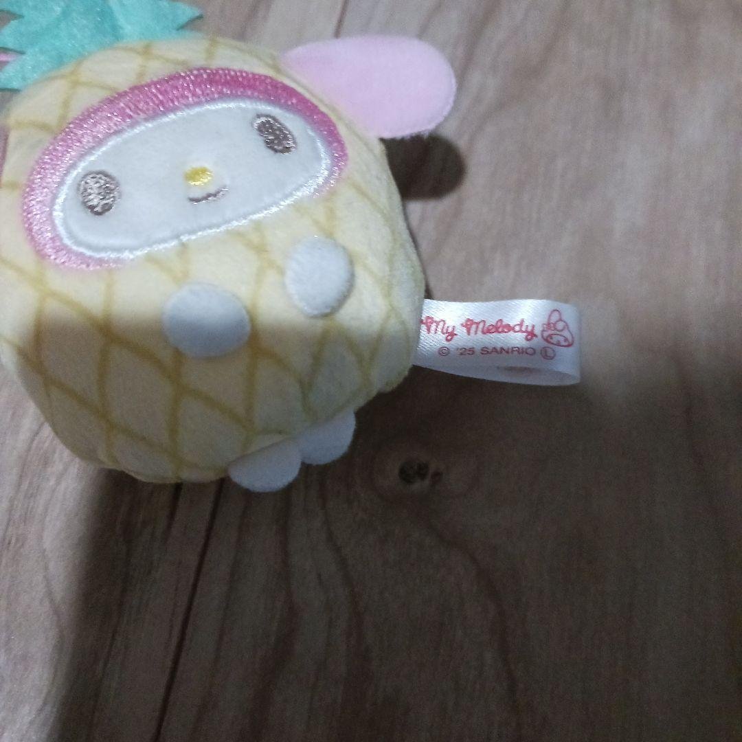 マイメロディ パイナップル型ぬいぐるみ タグ付き - メルカリ