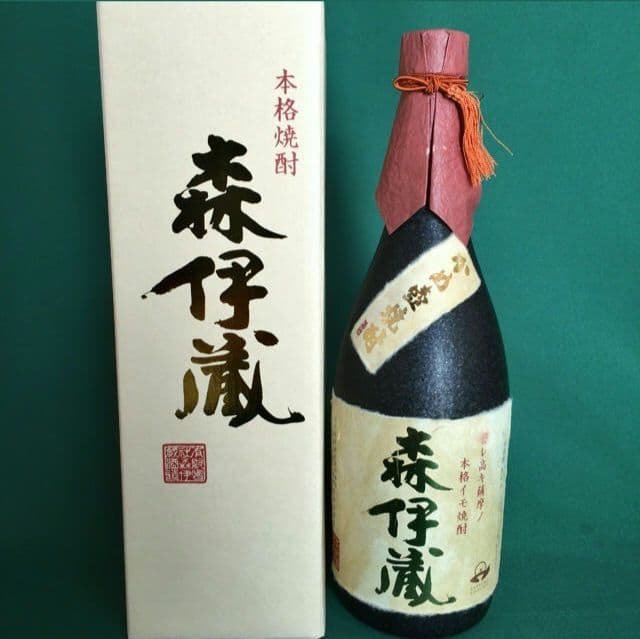 森伊蔵 かめ壺焼酎 720ml 金ラベル 森伊蔵 芋焼酎 かめ壺焼酎 金ラベル 720ml 〈専用化粧箱入り〉 / 森