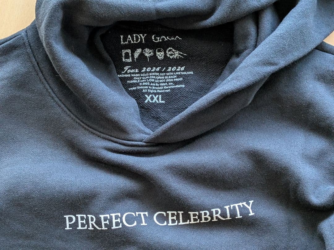 レディーガガ Lady Gaga 2026ライブ パーカー XXL フーディ - メルカリ