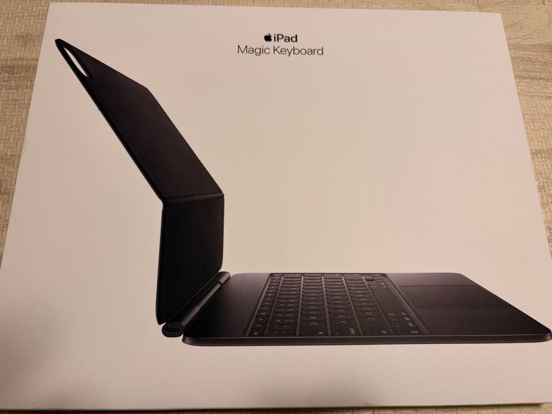 【純正】Apple iPad Magic Keyboard 本体 13インチ用 Apple純正 iPad Proキーボード付ケース 13インチ（M4）用 Magic