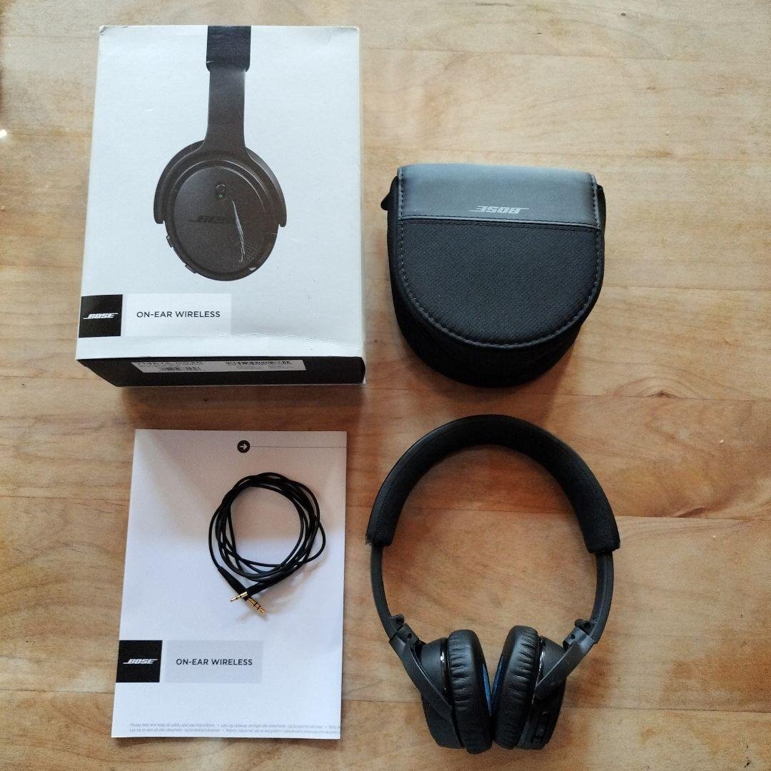 Bose ON EAR WIRELESS ヘッドフォン Amazon.com: Bose SoundLink On-Ear Bluetooth Wireless Headphones