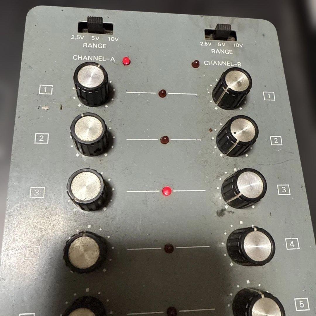 Roland System-100 Model 104 シーケンサー