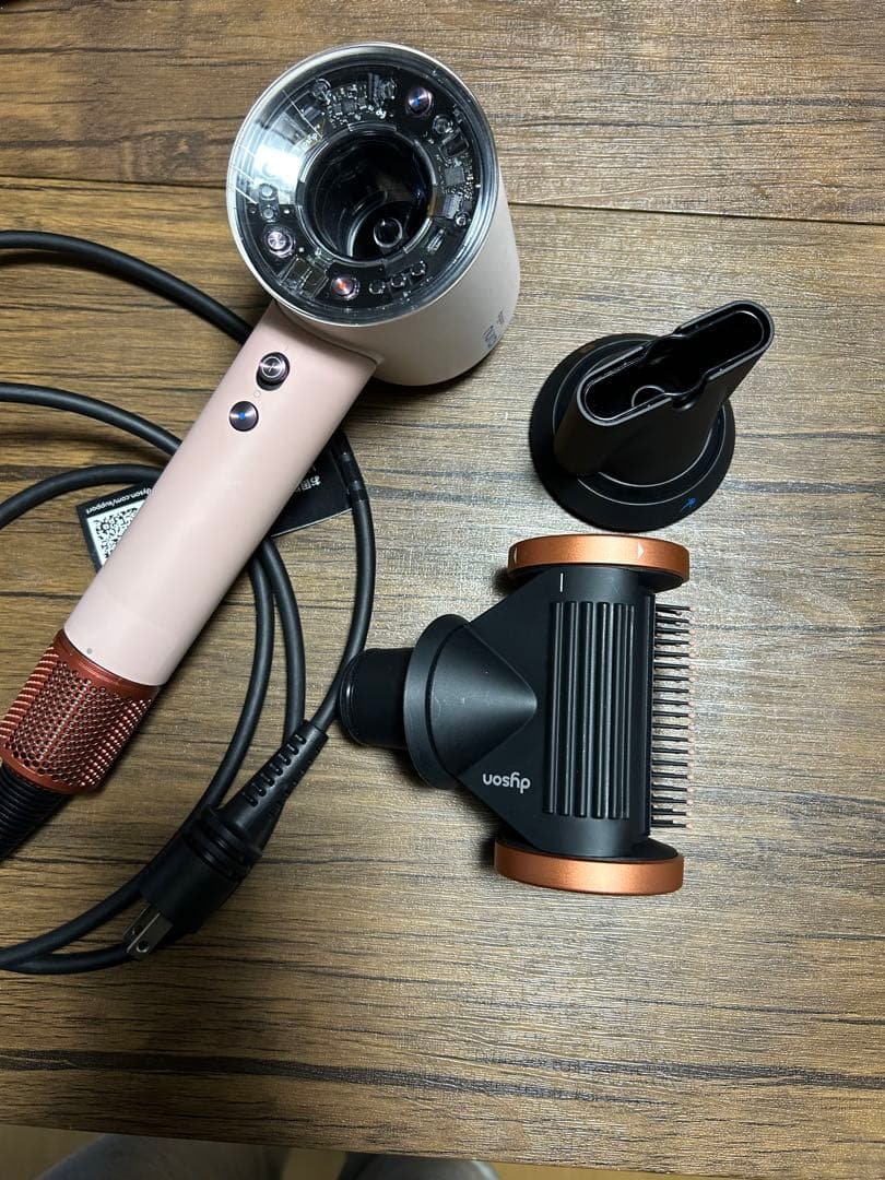 Dyson(ダイソン) ドライヤー さくらチェリー ダイソンビューティー、日本発祥の桜カラーが今年も登場 春の新色
