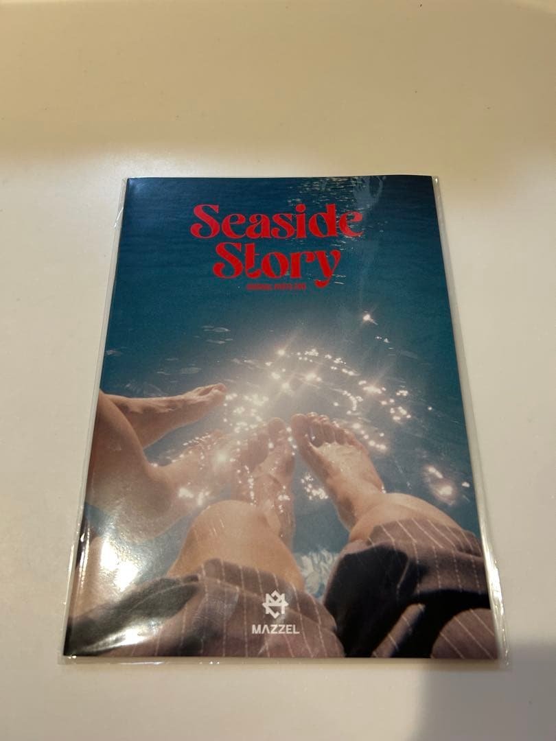 ミュージシャン Seaside Story MAZZEL ZINE Seaside Story MAZZEL ZINE - メルカリ