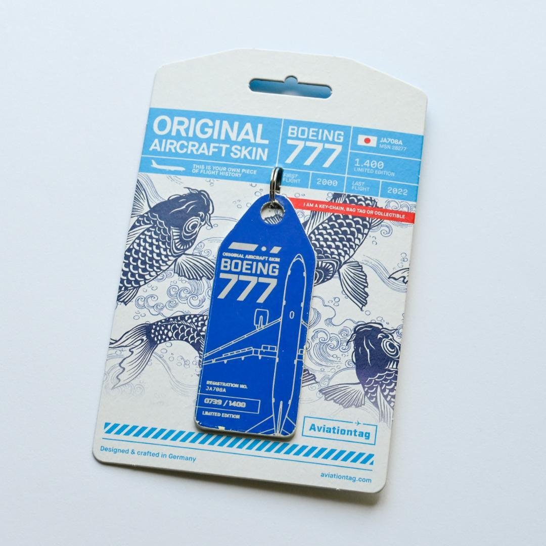 全日空 ANA B777 キーホルダー Aviationtag ブルー ANA's JA708A Boeing 777: Skyborne Chronicle & Aviationtag Keychain