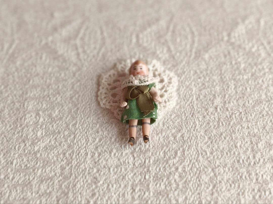 * mini doll ❀ * 親指姫のような 小さな女の子