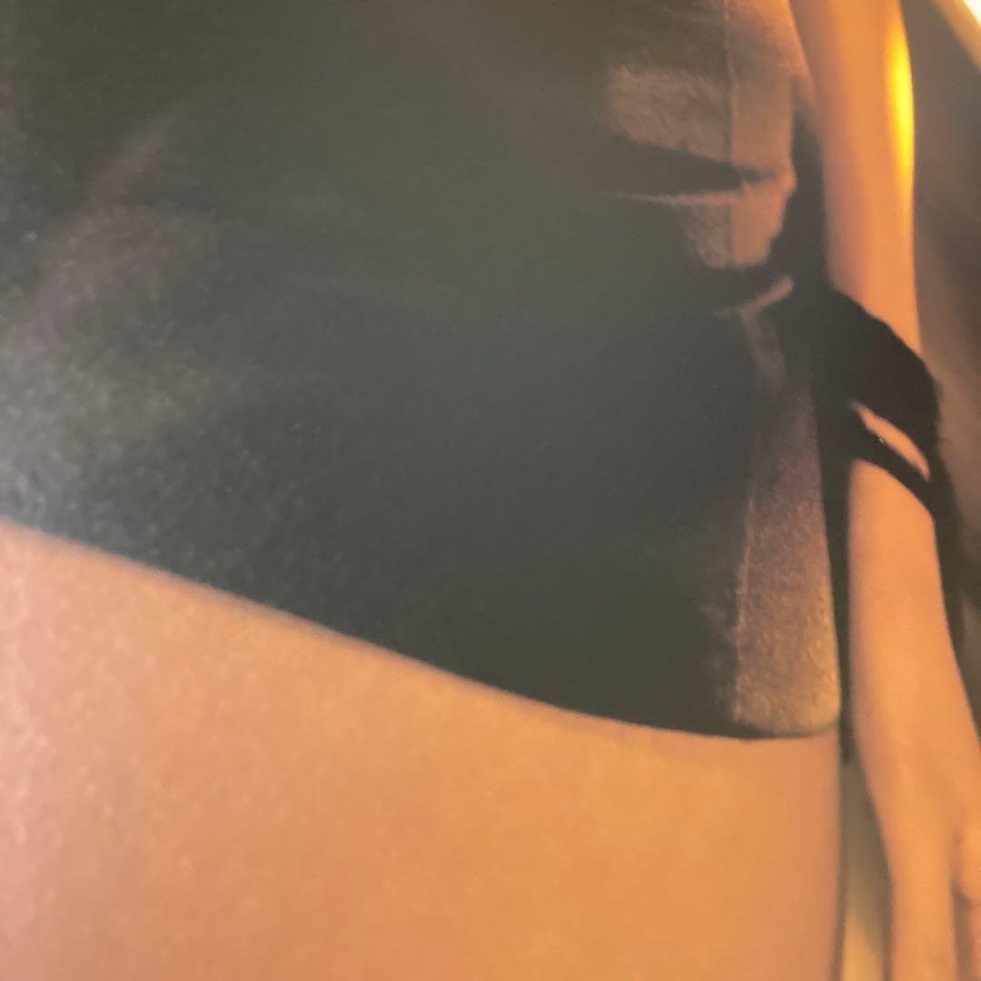 井川遥　BODY WILD FIT BOXER ポスター　美品　グンゼ　黒　１