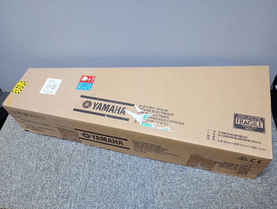 エレクトリックバイオリンYAMAHA YEV 104 サイレントバイオリン